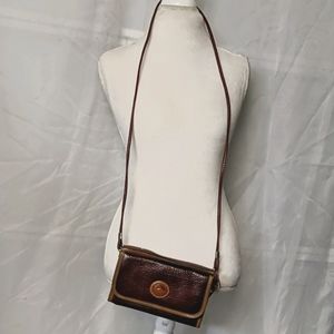 Dooney & Bourke small purse